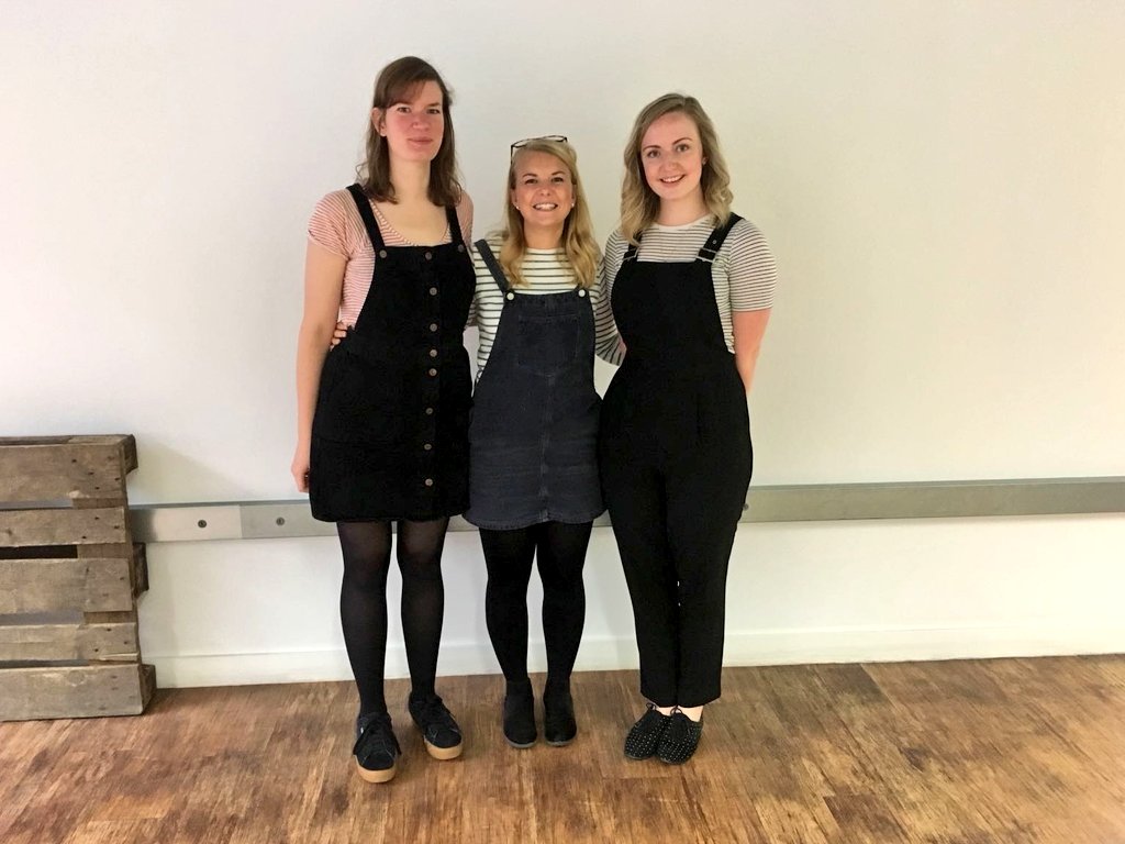 Who else got the memo about stripes and dungarees today? 🙋🏼‍♀️