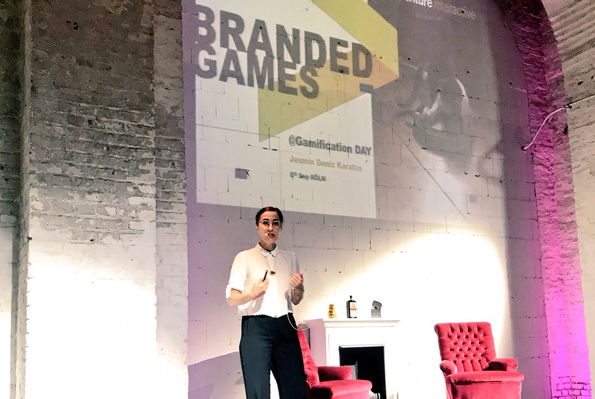 edew_enibas's tweet photo. Gamification 1.0 ist tot. Es wird Zeit für Gamechanger, die nicht nur Ideen, sondern auch Emotionalität liefern. — @j_karatas #GamificationDay #BrandedGames #weshowit #InnovationLD https://t.co/76g7stwSgy