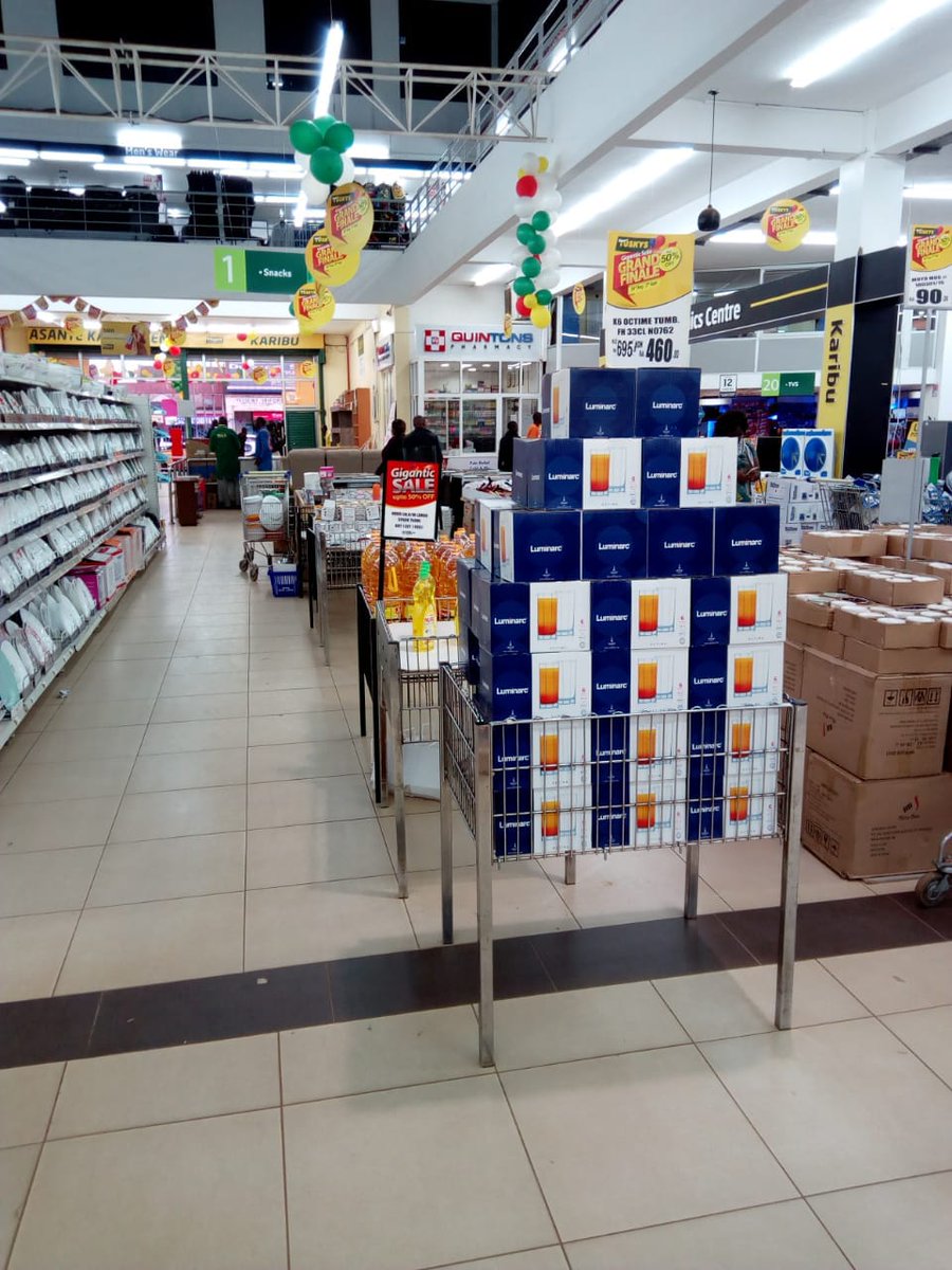 LuminarcEA's tweet photo. Grab yourself a bargain at any @TuskysOfficial outlet #TuskysGiganticSale
#dinnerware #drinkware #fullytempered. https://t.co/YsBxAtP8qE