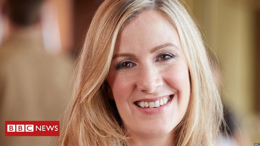 Rachael Bland, BBC presenter who won praise for her honest portrayal of cancer in her blog and podcast, dies aged 40

bbc.in/2LZTAg9