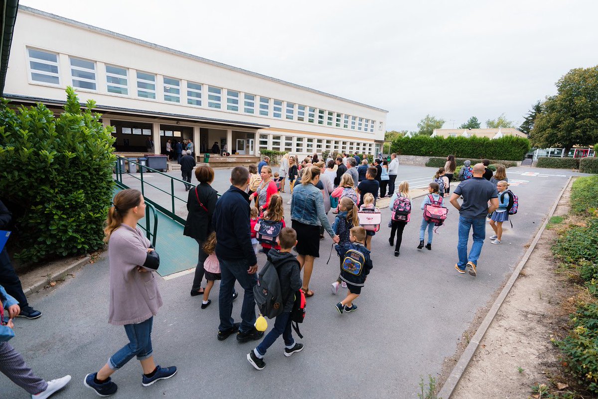 GrandReims's tweet photo. Retour en images sur la #Rentrée2018 dans le Grand Reims dans les communes de #Pontfaverger et de #Verzy. https://t.co/9KenC8tgxv