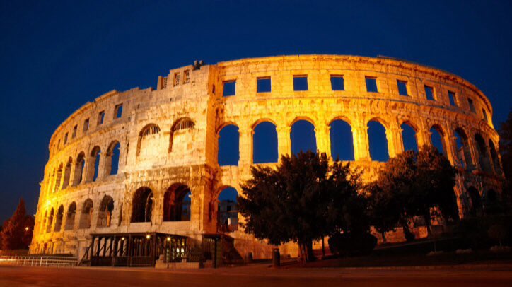 This is the Roman Amphitheater in Pula where I’ll be tonight with the Outlook Orchestra and special guests performing classics from 🇯🇲 Jamaica’s vast musical heritage for the opening concert of the incredible <a href="/OutlookFestival/">Outlook Festival</a> 🎶🎶 <a href="/BittyMcLean1/">Bitty McLean</a> <a href="/KikoBunOfficial/">KIKO BUN</a>