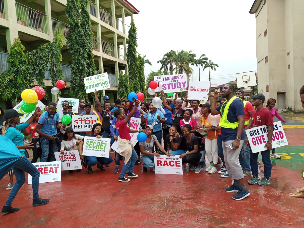 dietitian_afriq's tweet image. On this international #CharityDay remember that we can't help everyone, but everyone can help someone...hence let's constantly do something, for the less privileged. Donate time, talent, resources, money etc. to the needy...stay Giving! #LFBI #Lagosfoodbankinitiative