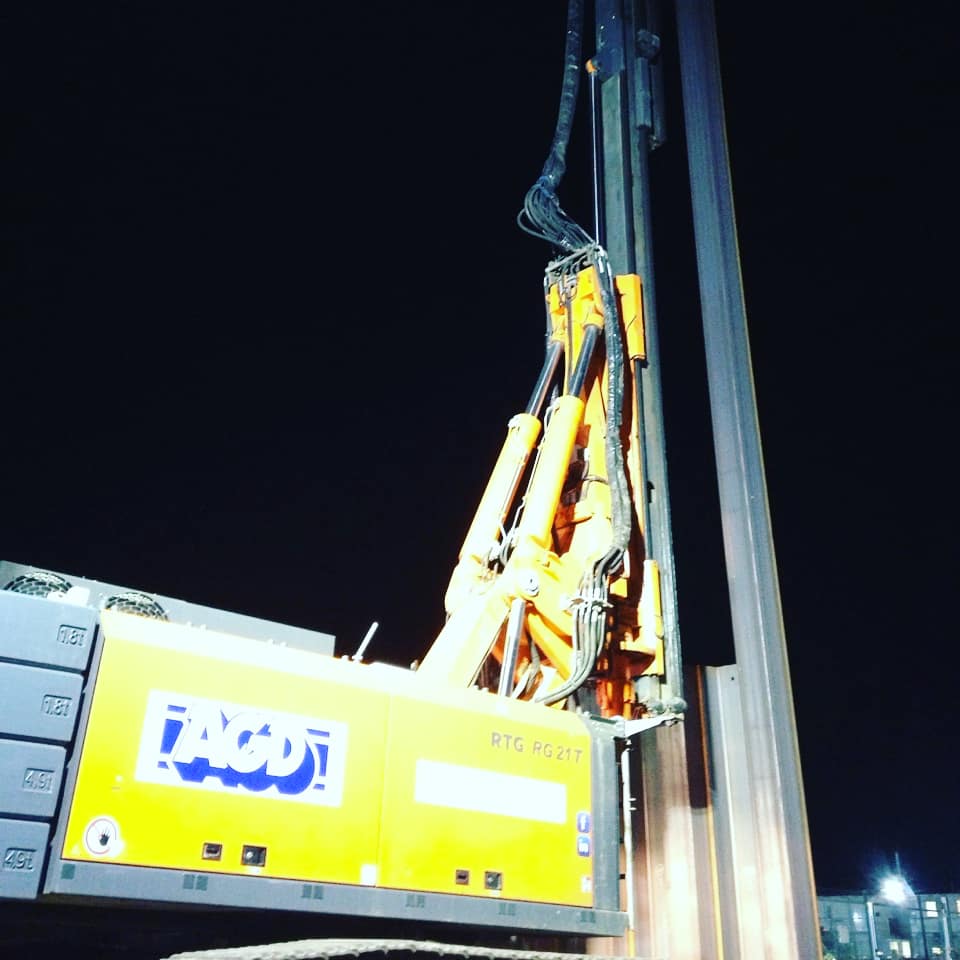 JNPilingLtd's tweet photo. The final few nights on this section of work at Tees Rep Biomass. Challenging work on this #cofferdam which our team has thrived on! #weknowpiling #sheetpiling #piling #piles #expertise #expert #TelescopicLeaderRig on hire from @AGDEquipment https://t.co/ym43t14LwT