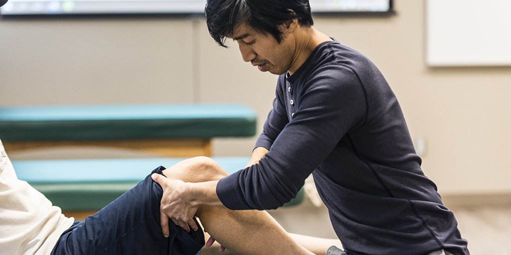Hure Schulmaedchen College Massage