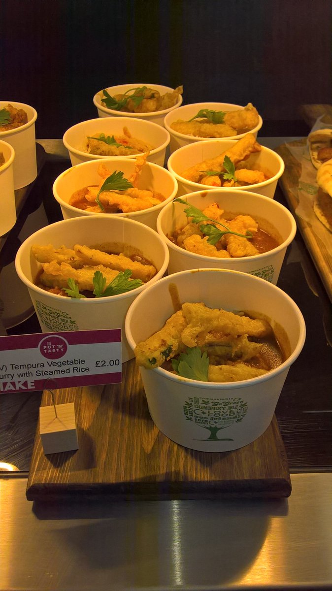 Wow! What a fantastic launch day <a href="/HighcliffeSch/">Highcliffe School</a> Our @TaylorShawUK catering team exceeded client and customer expectations today. Some quotes  from students &amp; staff " Amazing" " Excellent" &amp; my personal fave "Looks like you're in a <a href="/jamieoliver/">Jamie Oliver</a> place". We'll take that 😀 @elioruk