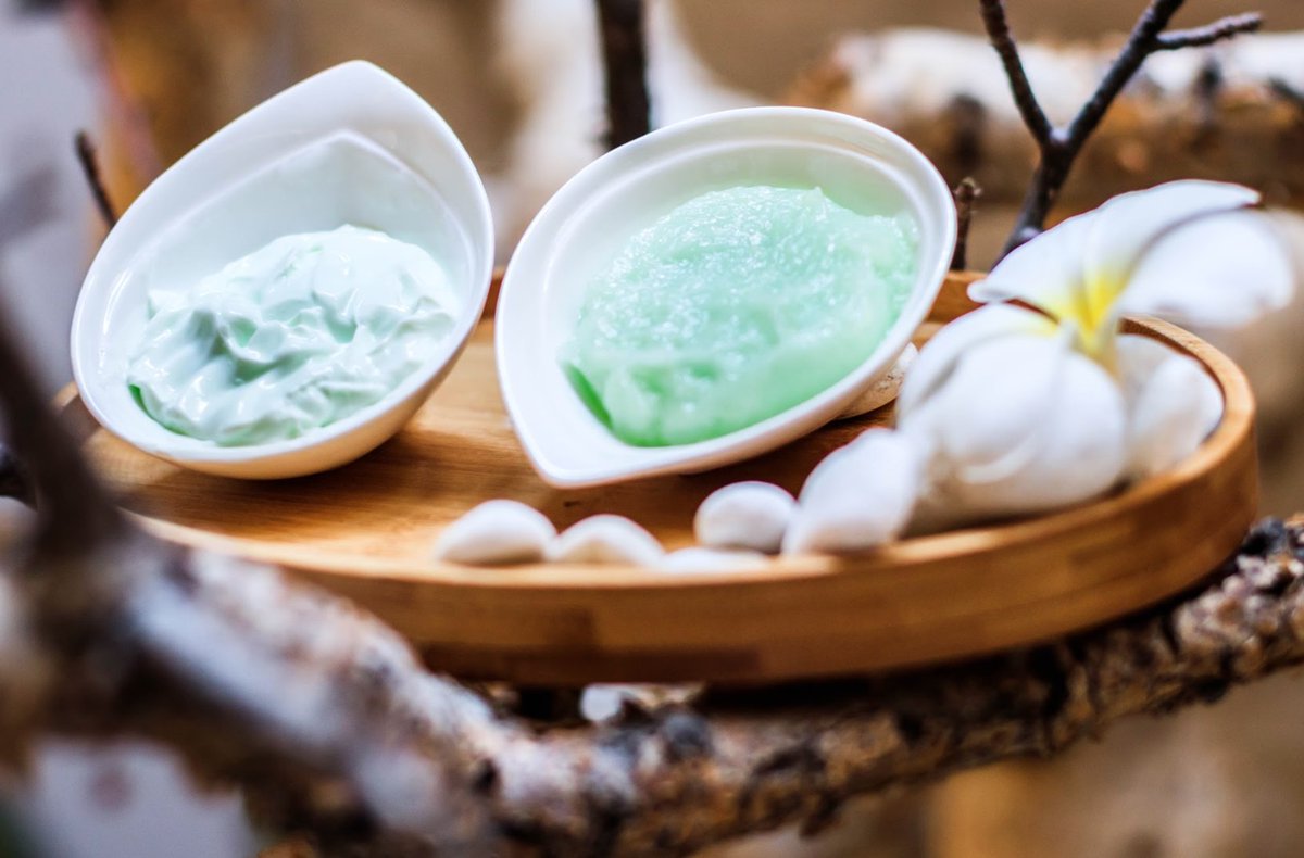 WellnessingVR's tweet photo. The agave for beauty especially for skin care. Agave nectar spread on the skin helps to heal infected pimples and prevent premature aging of the skin. #Radiant #Relax #GoodOption https://t.co/P0zDoh7GPf