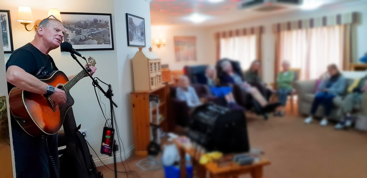 HagleyPlace's tweet photo. Lovely afternoon of #Irish music by Deirik, the tunes really brought back memories for the residents!

#dementia #dementiafriendly #musicfordementia

@Barchester_care @Dementia_Action @ludlowlife https://t.co/4GTFCojGJW