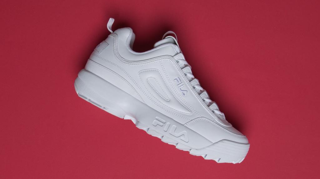 champs tennis shoe store