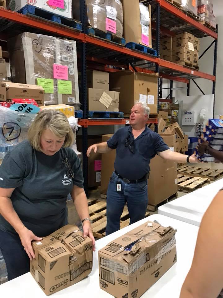 GeorgiaPower's tweet image. Our Metro West Citizens packed 6 large pallets of food at the @MidwestFBGA. That&apos;s enough to help about 400 families. #WeHelpBecauseItsHome #GAPowerfulService