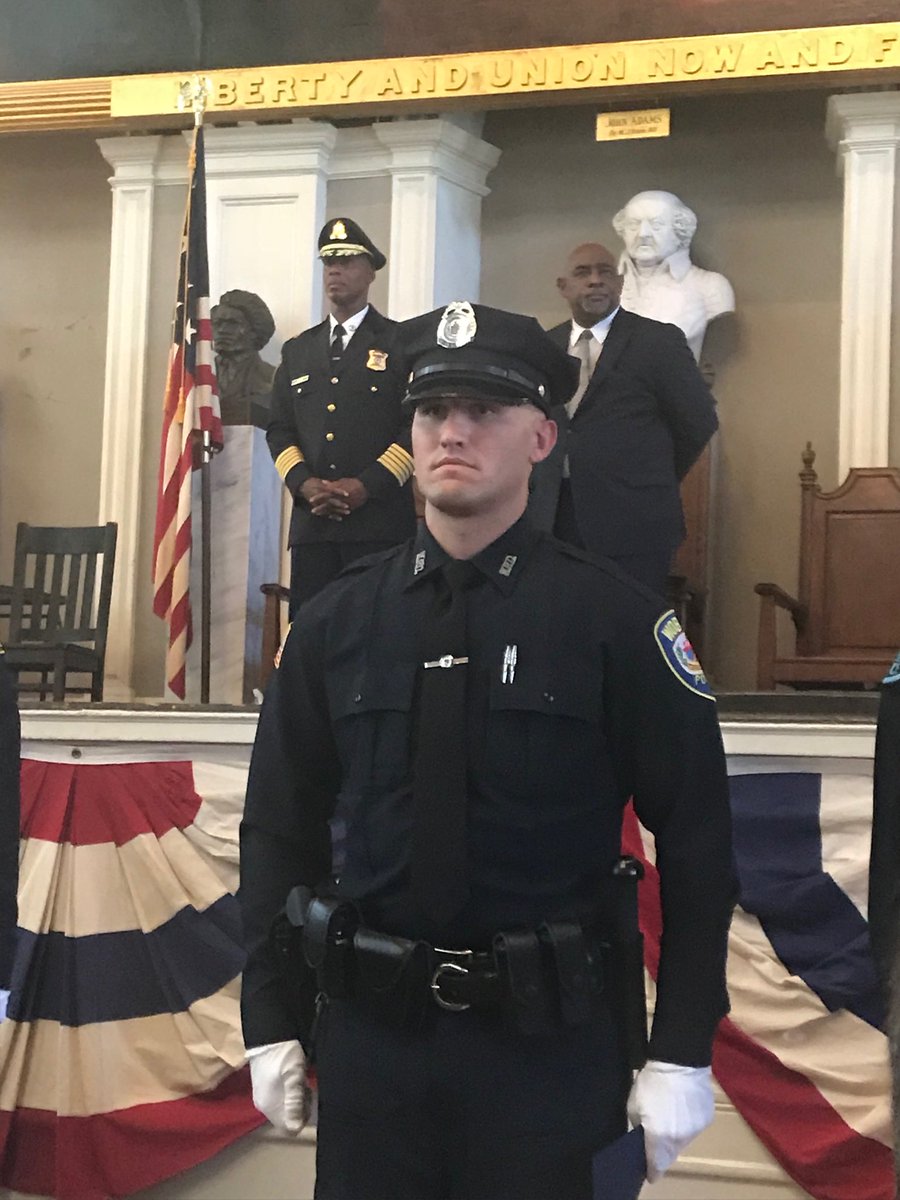Ret Chief Robert Ferullo On Twitter Woburn Police Officer John Mcdonald Graduating From The 41st Mbta Police Academy At Fanieul Hall Congratulations And Welcome Https T Co J0hlqj511v