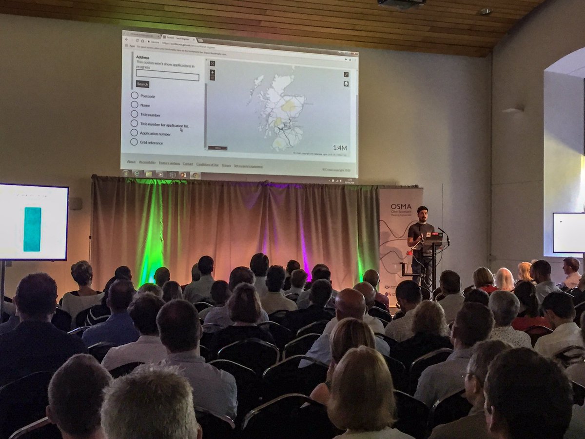 AlanH_CDO's tweet photo. @calumshepherd presenting on #ScotLIS for @RegistersOfScot at #OSMA2018 - cracking stuff ! https://t.co/br5nNymipH