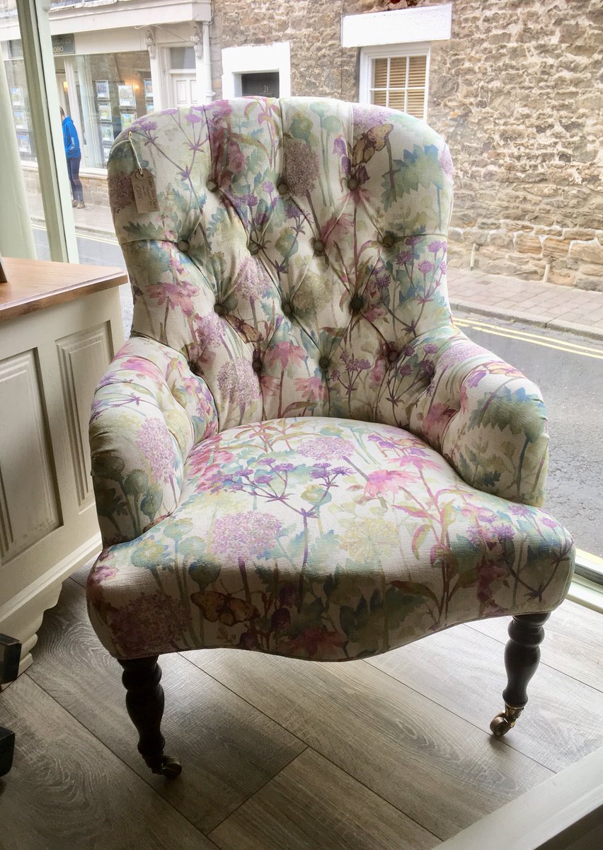 nickyjfurniture's tweet photo. Just in @ the SMALL Corbridge shop this pretty chair. So many loved the last one I used the last of the fabric for another. #furniture #corbridge #Northumberland #chair #buttonback #floral #Fabric #Renoir https://t.co/22oNzhWECG