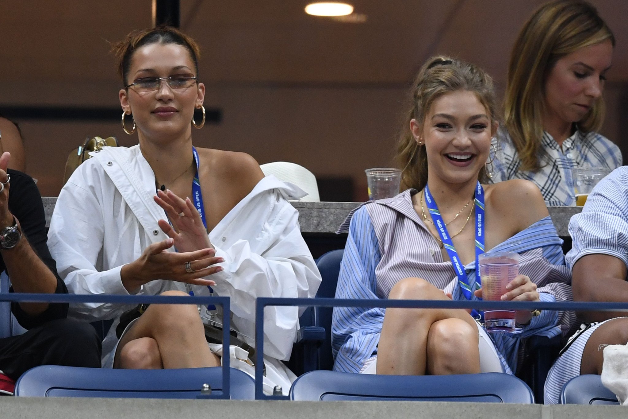 Gigi and Bella Hadid on X: Gigi Hadid out in the streets of New York  today; August 4, 2022 cc ©️gihadidcentral  / X