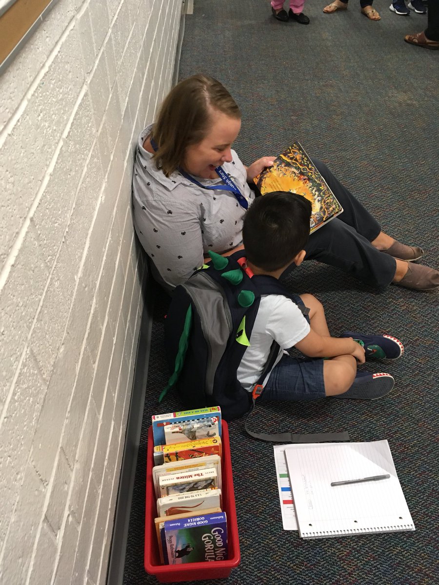 weber_educ8s's tweet photo. First day of many firsts-pre-k begins! @RandolphStars #Back2School https://t.co/dxv5vKp87u