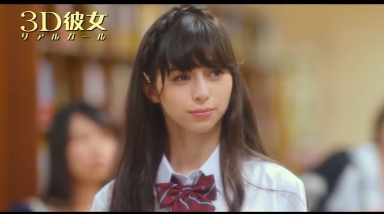 りあん على تويتر 芸能人と一般人の違いってなんだろ 顔の小ささ 肌の白さ 肌のツヤツヤ感 目の大きさ 骨格 髪の毛が綺麗な所 どうしても普通の人と違うって思われたい その他大勢になりたくない あの子は違うって思われたい