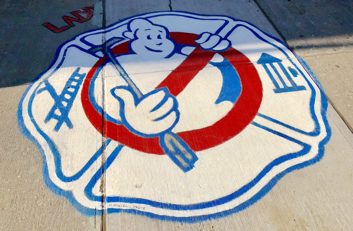 HESherman's tweet image. Welcome back, Ladder 8! #ladder8 #fdny #ghostbusters @fdny