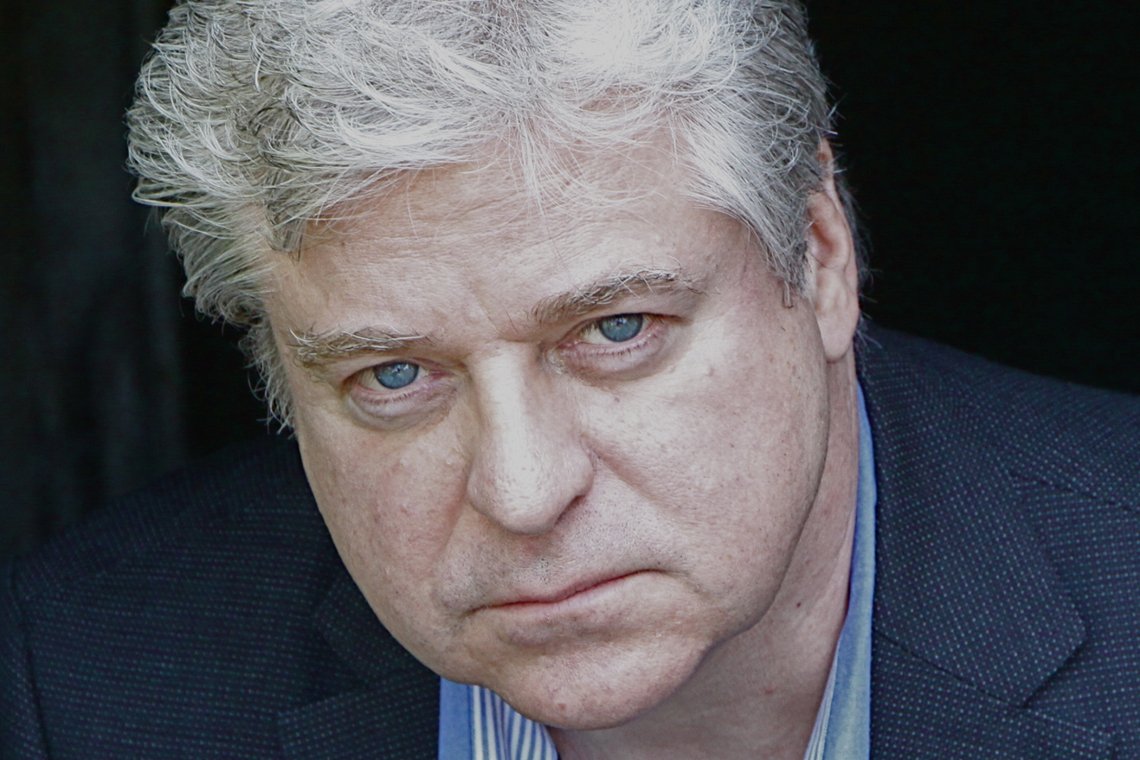 VisitOakville's tweet photo. You'll be "thrilled" to hear best-selling author @linwood_barclay speak about his latest works at the @OakvilleLibrary and @DrummerBooks ' "In Conversation With..." series at the @OakvilleCentre next week! Click the link for more details: https://t.co/RHVYSCRsYs https://t.co/3WQRlGvkAK