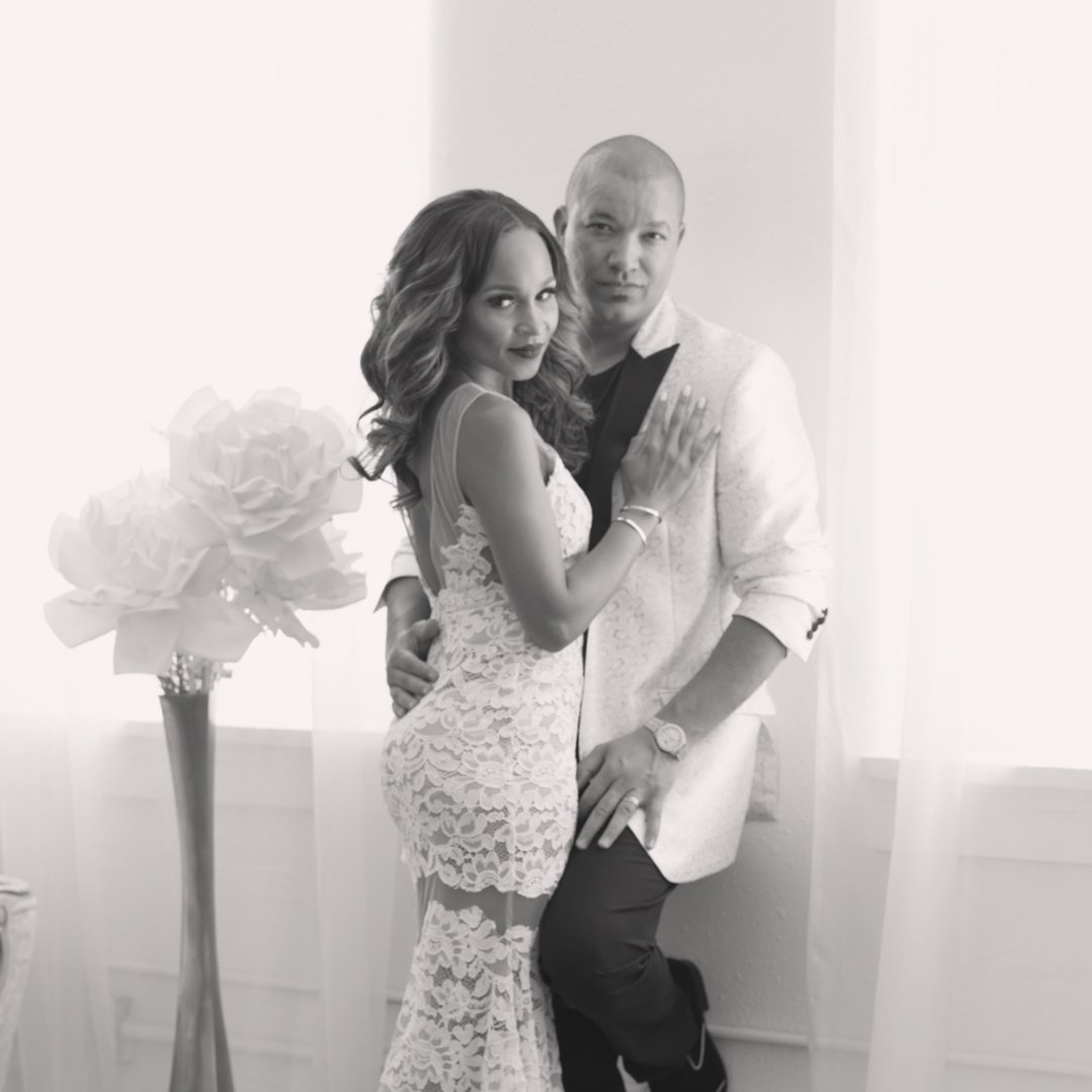 wimbrey's tweet photo. @crstalwimbrey Always my #WCW. She has been with me from the beginning. Calling me #HERO when I was #ZERO.
.
.
.
#RELATIONSHIPGOALS #LOVE #USTHANG #POWERCOUPLE #LOVEOFMYLIFE #BOSS #WIFE https://t.co/GweyReEY05