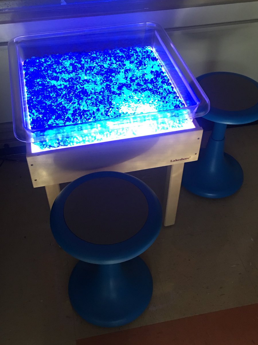 hcps_va's tweet image. Mrs. Fulcher of @cctelem is sharing the #sensoryroom with Holly of @MVilleBulletin today. #autismawareness @gatesfoundation #lighttable