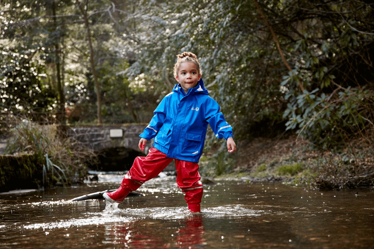spottyotter's tweet photo. 20% off our PU Forest Ranger Waterproofs - perfect for packing into a backpack just in case it rains! Grab the set for just £38 Shop Now: https://t.co/93wIzpH7q1 #waterproofs #spottyotter https://t.co/Z9E1NCoGMs