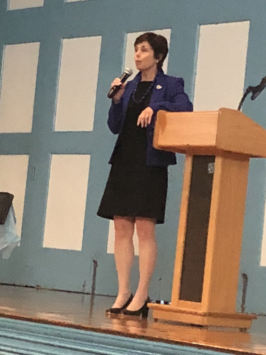 We need to get relationships right FIRST before we do anything else!! Yessss  <a href="/njdoe/">Valarie Smith</a> Dr. Eno @APSuperGray #hardhatnation #nextlevelAPSD