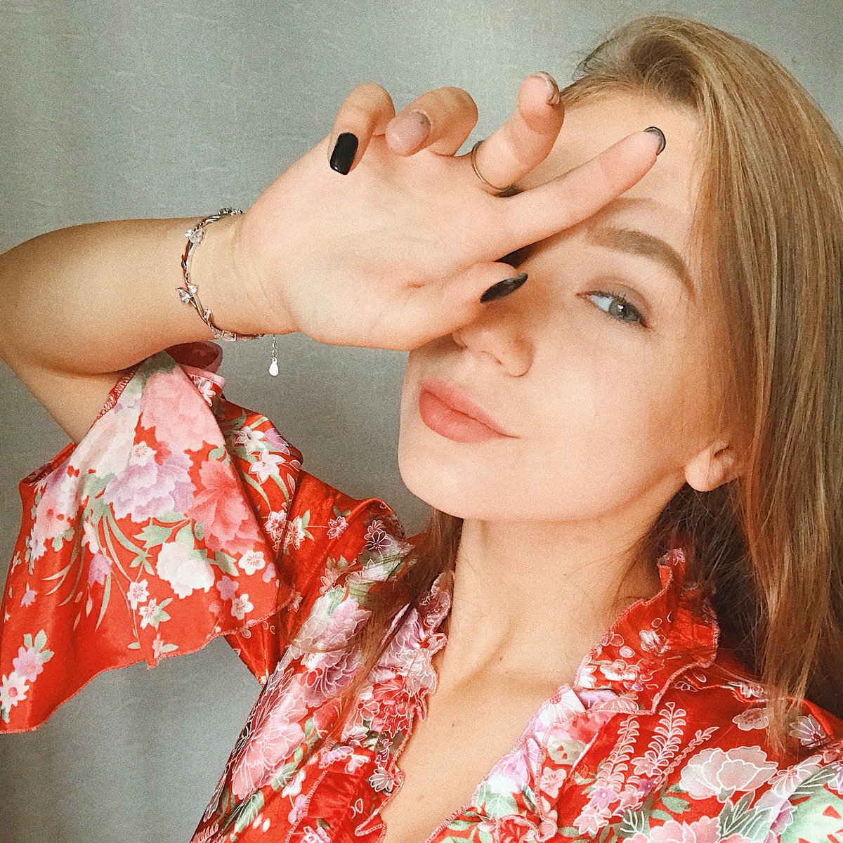 Влюблённый в себя соперников не имеет 😈