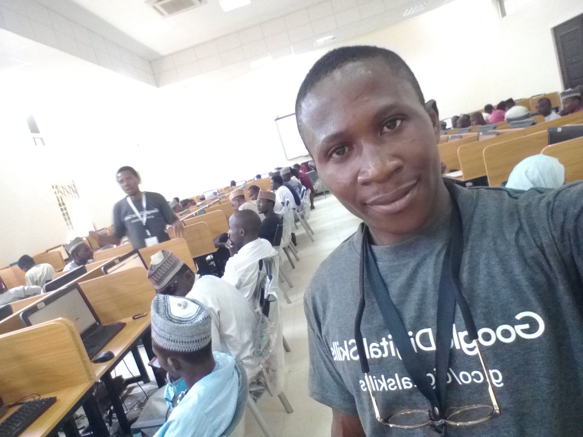 Kingsleykachi4's tweet photo. Bridging the Gap in the the Digital World
Sokoto is Going Google
#DigitalSokoto #GrowWithGoogle #GoogleDigitalSkills https://t.co/k1k0evPorN