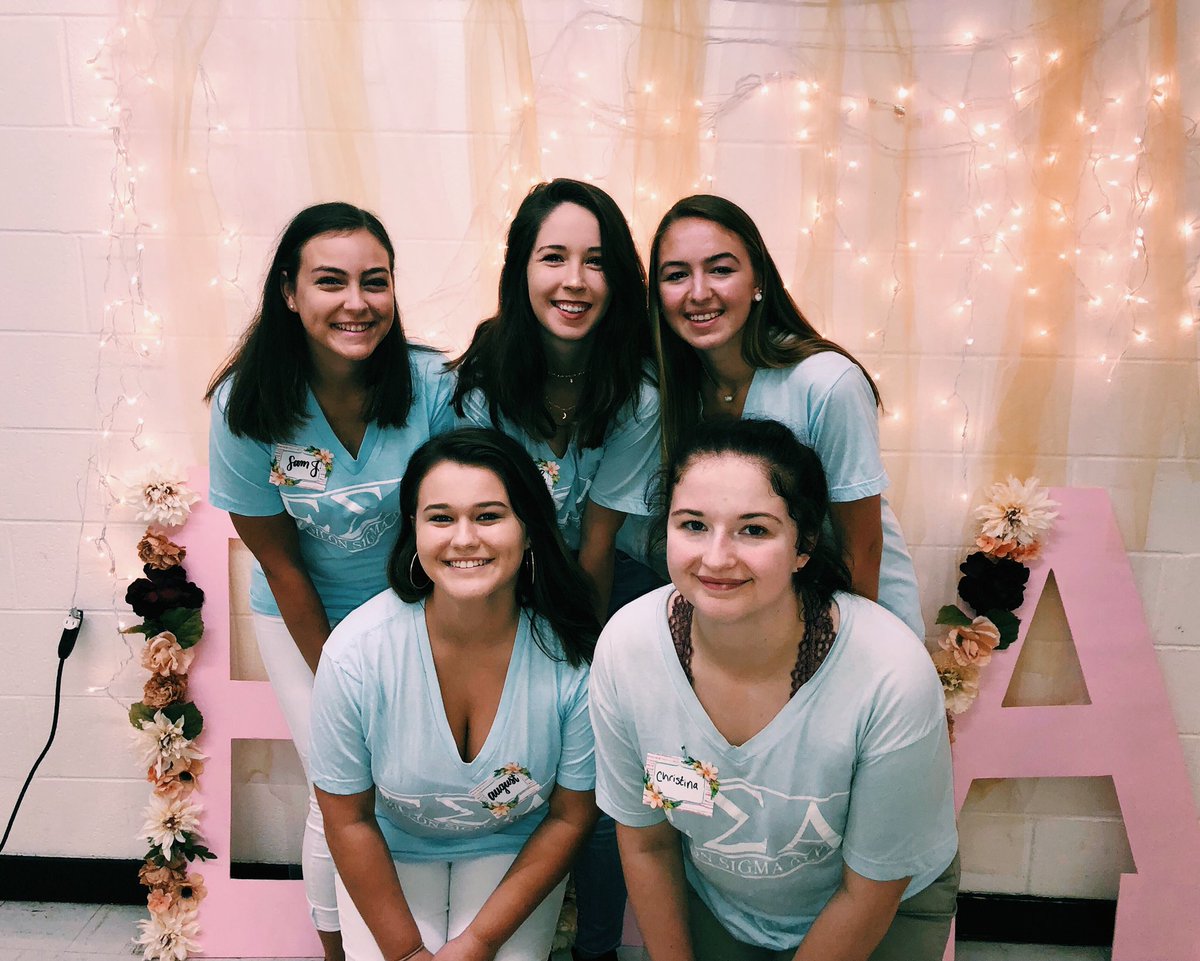 Sarah Barkley tweet media