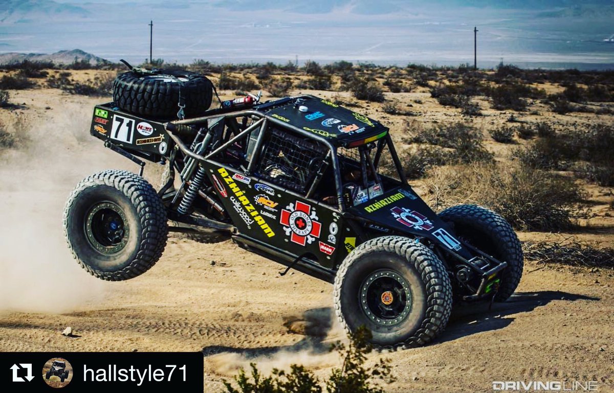oldbonestherapy's tweet photo. My brothers are bad ass racers. #rulingatlife #stayoldmyfriends #oldbonesyoungblood
・・・
#Repost @hallstyle71
・・・
At work dreaming of #racing 🏁 #tuckedtuesday #drivingline #ultra4racing #koh #oldbonestherapy #azhiaziam #polyperformance #ruggedradios #ifs #ls1 https://t.co/b5QVpFQW3E