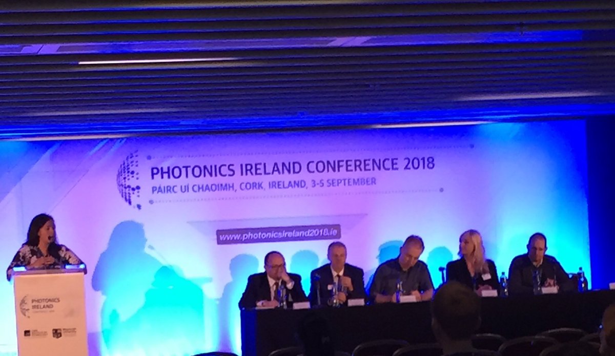 PhotonicsIre18's tweet photo. This afternoons student chapters session organised by @SPIEtweets is focused on professional development: career paths after the PhD! @CIT_ie @cappa_cit @BellLabs @eblanaphotonics @SPIEeurope @SPIEevents #PI2018 #Photonics #Optics #InnovationThroughLight https://t.co/HTaotEB2t9