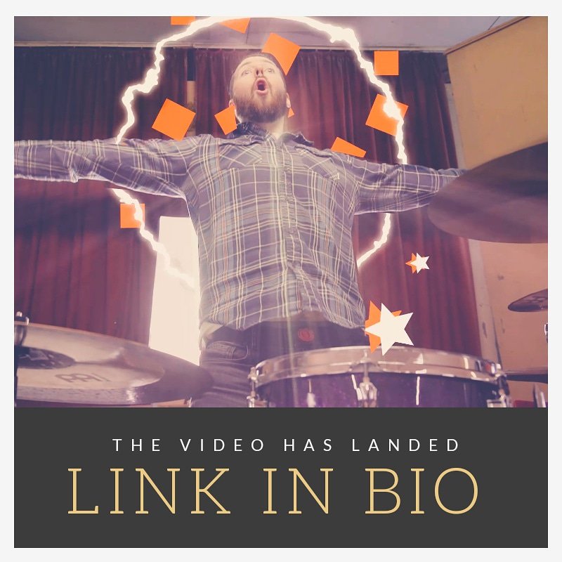 ParallaxMethod's tweet image. Massive thanks to @AllVPuk for the most ridiculous video ever!