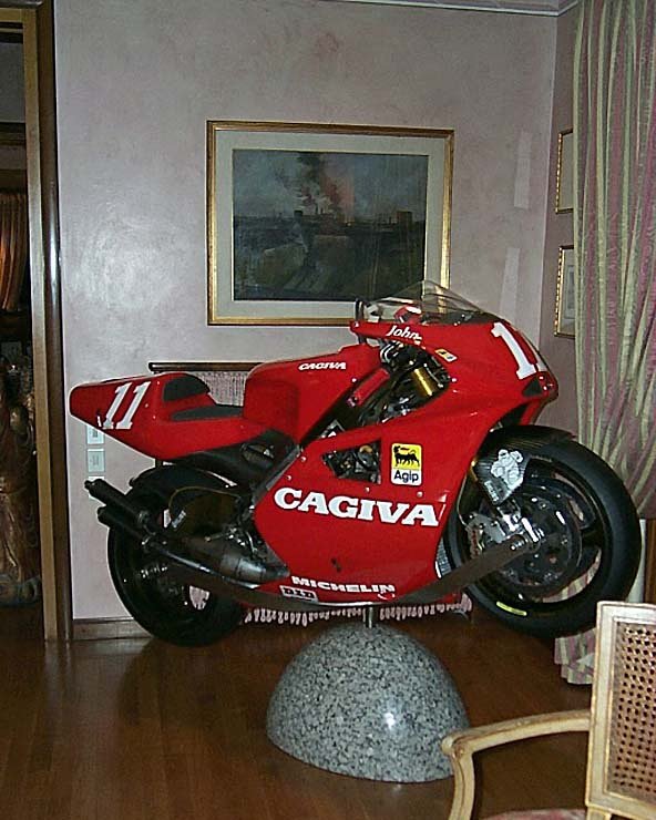 Ferrari has the Prancing Horse and we have the Prancing Elephant! 🐘🏁🐘🏁🐘🏁
#Cagiva40 #CagivaMotor  #CagivaHistory #Cagiva #C594 #CagivaCorse #MotoGP #JohnKocinski  #LaMotoItaliana #Since1978  #PrancingElephant #CagivaIsBack  #ElephantsAreBack