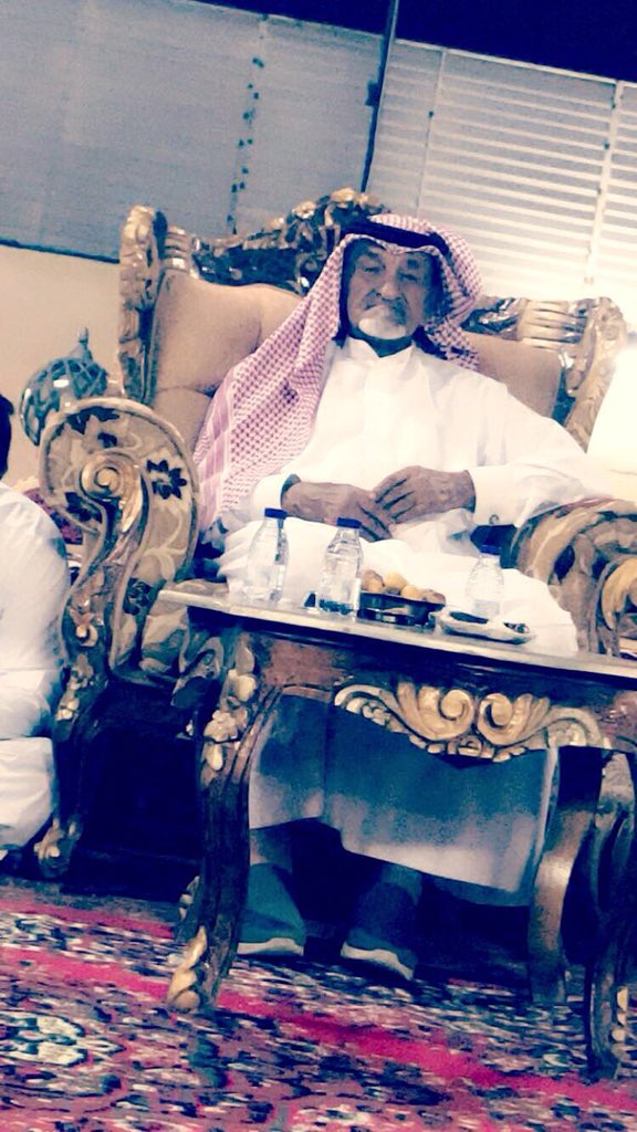 ﴿يا أيها النفس المطمئنة ارجعي إلى ربك راضية مرضية فأدخلي في عبادي وادخُلي جنتي﴾

اللهم أرحم #فيصل_مطر_السجل الذيابي وأغفر له

الله يرحمك يا عمي 🙏🏻