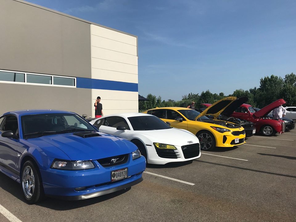 PremierShootOH's tweet photo. TONIGHT: Wheelin' Wednesday Cruise-in at Premier - HOT CARS! GOOD FRIENDS! GREAT FOOD! Relaxed Atmosphere, Family Friendly, Food by: CW BBQ
Cars, Trucks, Jeeps, Motorcycles...everyone welcome to show off their pride &amp; joy!
https://t.co/FzXKbfEavh https://t.co/t8tPt2rHMT