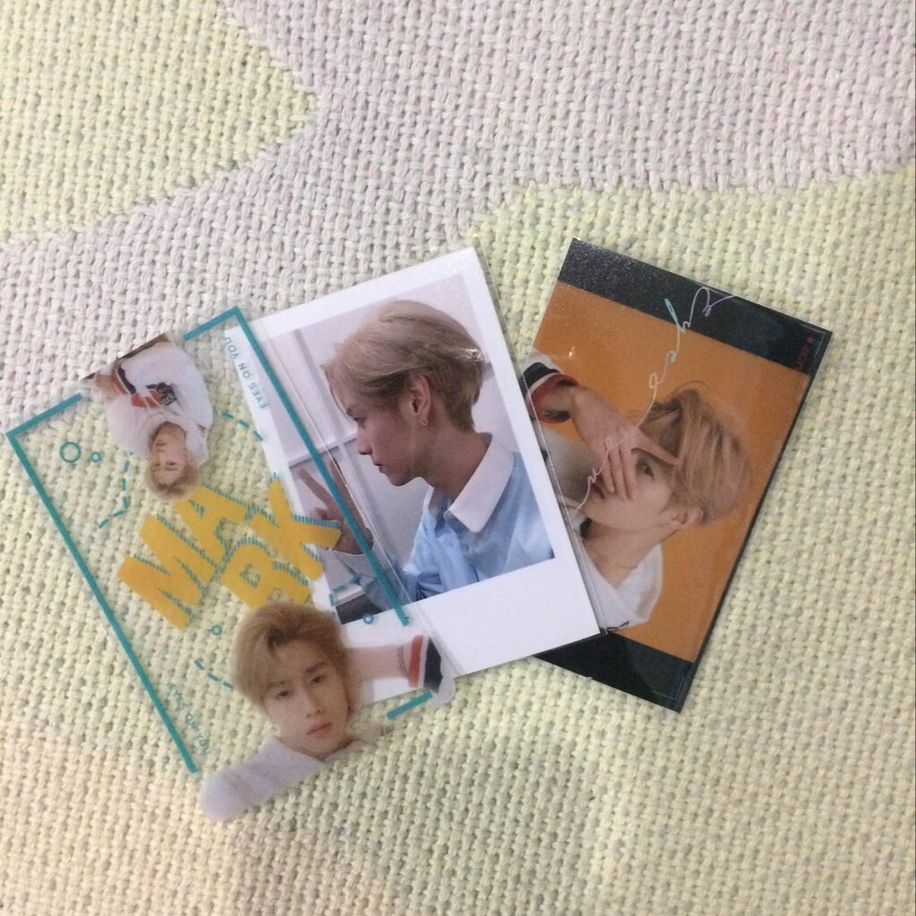 berbbooooo_m's tweet photo. [แจก] ออกค่าส่งเองนะคะ 50บาท 
DMมาเลย ไม่สุ่ม

1.เซ็ตการ์ดกับโพลารอยด์ 50 เซ็ต
2.Special Postcard 7for7 9ใบ แจกคนละ 1ใบ
3.โปสการ์ดแฟนอาร์ตมบ. 9 ใบ คนละ1ใบ  เลือกได้คนละ1อย่าง
#XCIIIIMARKDAY #GOT7 #ตลาดกัซss4 #MARK #ตลาดนัดอากาเซ่ #ขายของสะสมgot7 #ตลาดนัดอากาเซ่ https://t.co/KOgHN9Zomh