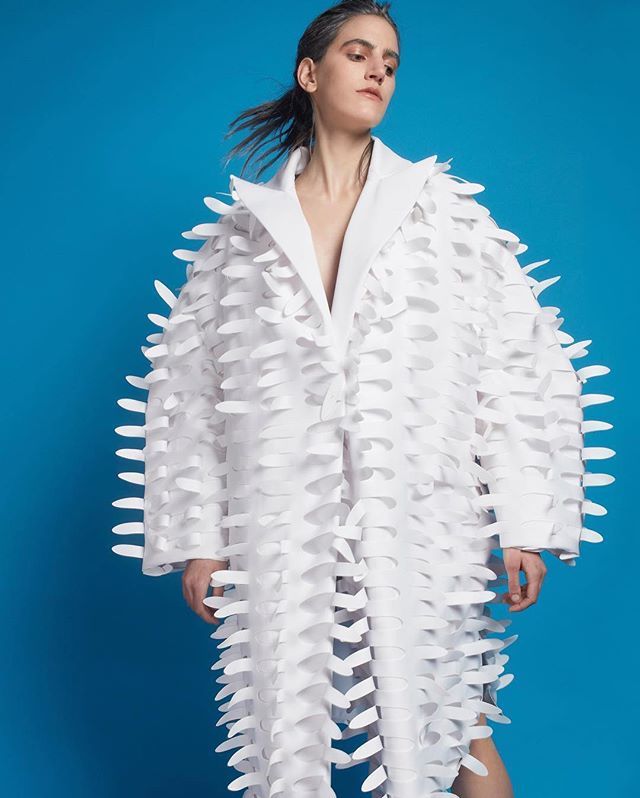 Meet MIRROR <a href="/rominacardillo/">Romi Cardillo</a> pour NOUS 003 PRECOLECCION SS19. Made in Argentina 
with sustainable textiles.
.
.
.
Model @veroniqqqqque
Ad &amp; Ph @valmusso
St <a href="/mechmachado/">Mechi Machado ☆</a>
Mu <a href="/jazmincalcarami/">jazmin calcarami</a>
Hair @_facu_diaz_ ift.tt/2PGmC6L