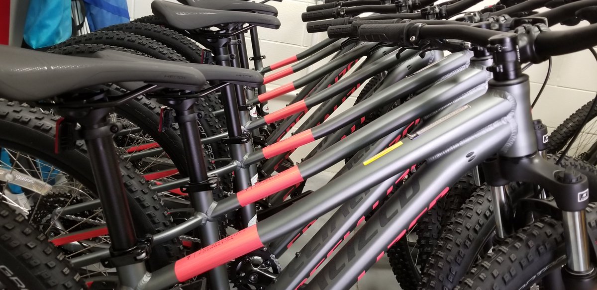 Students at Davenport School of the Arts are enjoying a fleet of new bikes as the school uses a grant to implement the @RidingforFocus program. tinyurl.com/yav4bwul 🚴‍♀️🚴‍♂️#ridingforfocus