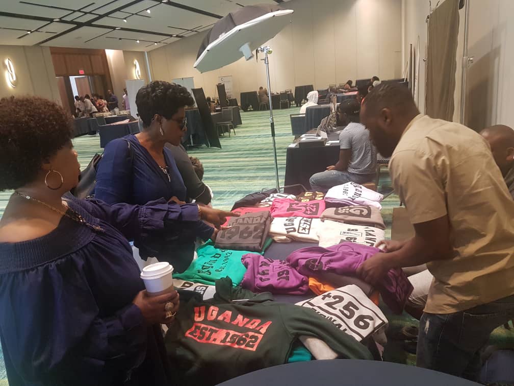 newvisionwire's tweet image. Uganda products showcased during a business expo organised by Ugandans in North America under their umbrella Organisation,  Ugandans in North America Association. (UNAA) #VisionUpdates 

📷: @bknakayiwa