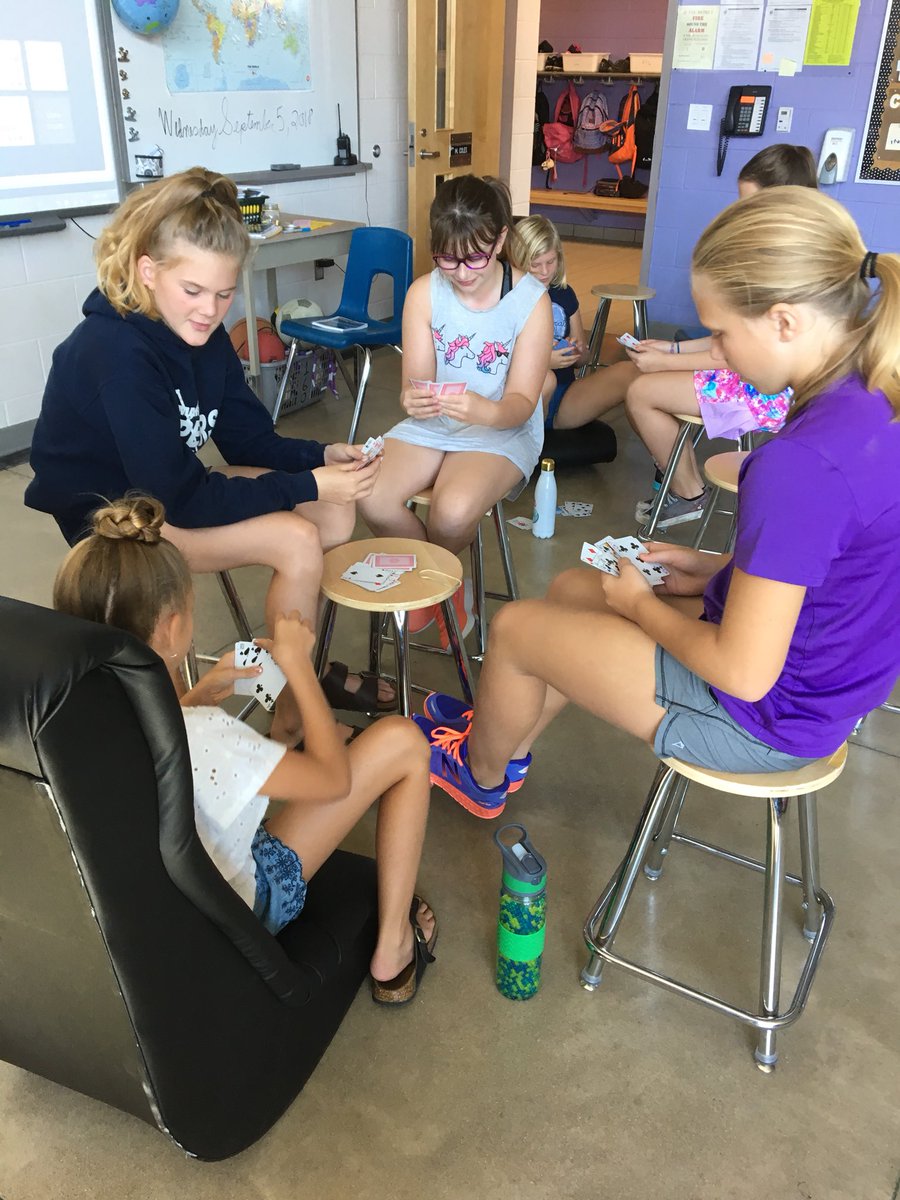 michellecoles8's tweet photo. Using card games to work on probability and addition skills #52cardsinadeck #4suits #whatarethechances https://t.co/ohnQ5rkuyx