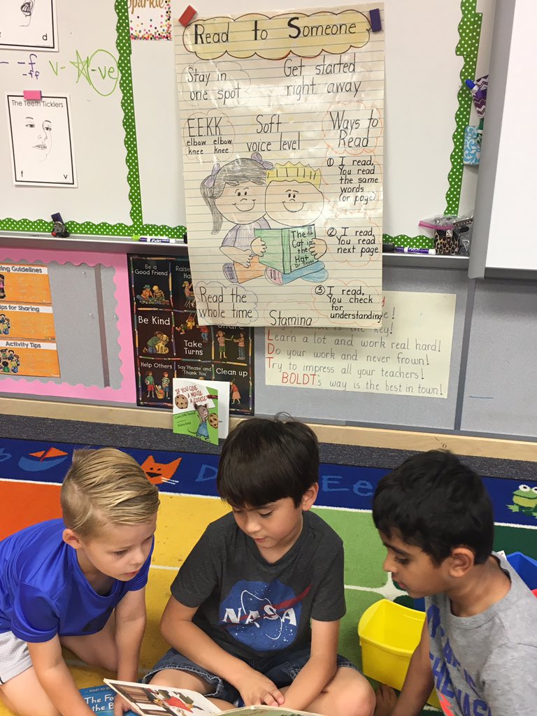 BoldtOSE's tweet photo. Learning "Read to Someone"! My first graders did a fantastic job!! #osestars #LISDculture #oldsettlerspta #oseyb #lisdread https://t.co/X34gviJKmI