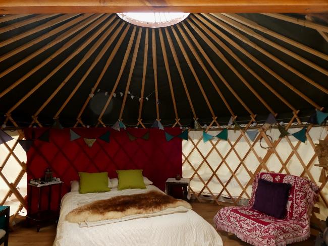 Join us for a weekend of yoga, meditation and mindfulness at Crann Og Eco Farm! 

Due to a last minute cancellation we have availability in our Luxury Yurt for next weeks ReNature Eco Yoga Retreat.

All info and enquiries have a look here - ecostayireland.com/eco-yoga-retre…