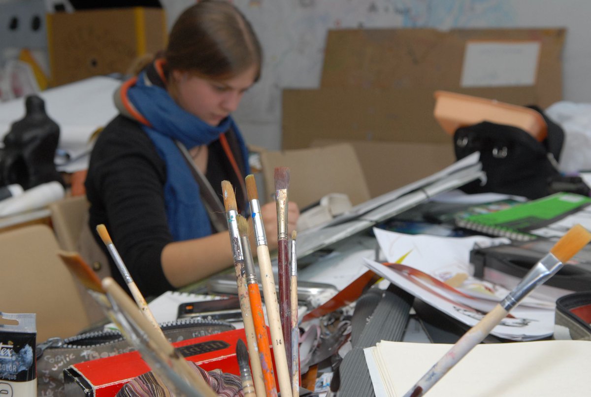 Chateauroux36's tweet photo. Réouverture des #inscriptions en ligne à l'École Municipale des #BeauxArts de #Châteauroux à partir du lundi 10 septembre. Renseignements au 02 54 22 40 20. #EMBAC
https://t.co/nUUArjMvkZ https://t.co/VKb5VgirNp