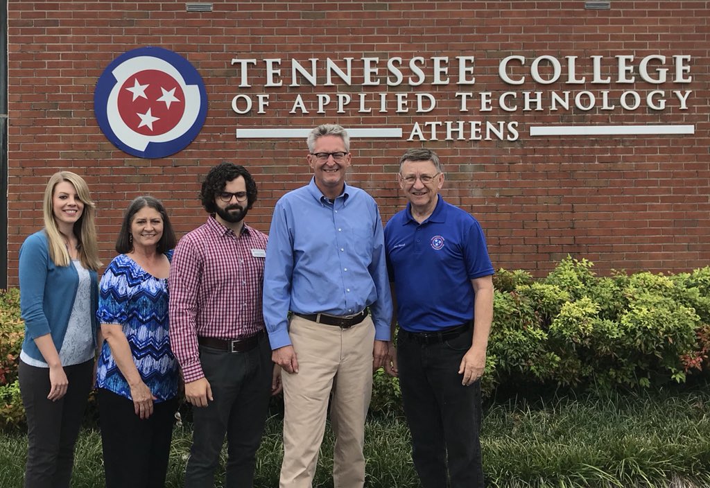 DanHowell10's tweet photo. 👍to TN College of Applied Technology, Athens. Thnx to Prez Stewart Smith &amp; Grayson Black for the tour and Alise Holt &amp; Barbara Brakebill for the BBQ lunch. TCAT is a great alternative to grads not interested in a 4 Yr degree but want to learn a skill and good wage. @TCAT_Athens https://t.co/mFruPOEwue