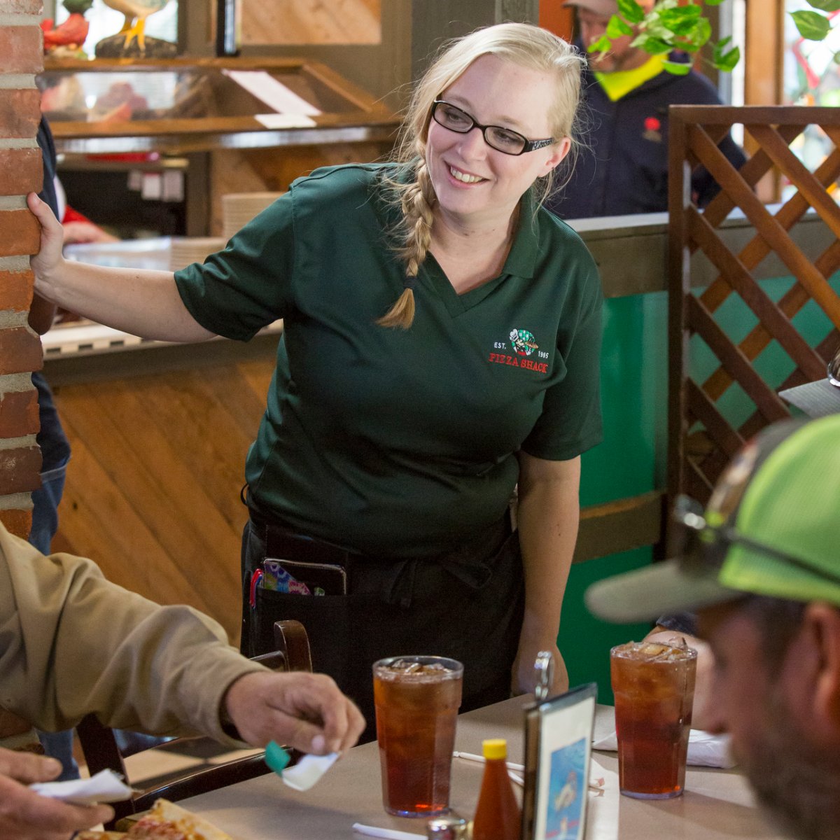 Pizza Shack tweet media