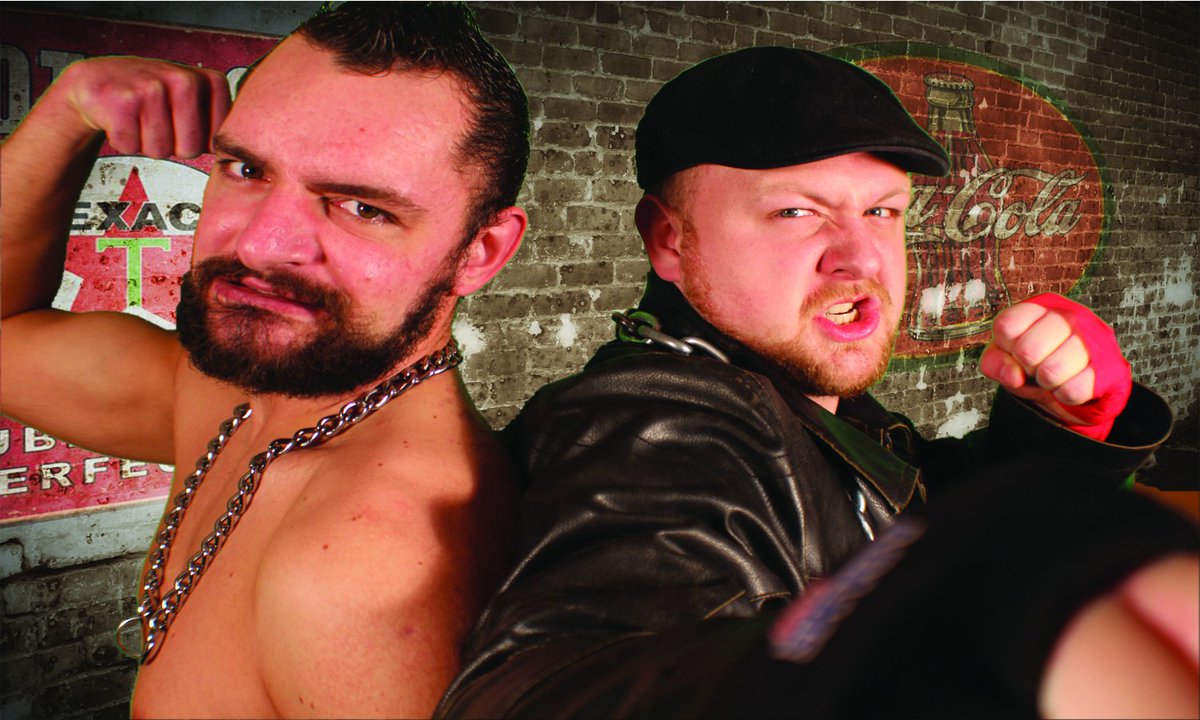 EricFreedom1's tweet photo. Looking for NEW Promo Pics to sell?  Contact Me directly if you are  interested.  Do you may have some old family pics lying around you want fixed. Here are some before and afters. #EricwillFIXyourPICS #WrestlingPromoSHots #WrestlersSellGimmicks #GimmickTable https://t.co/fAJtHox7mw