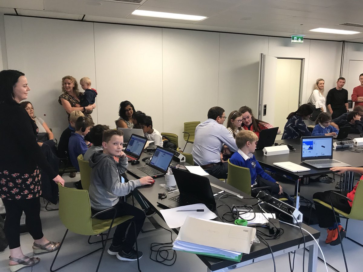 pamelaaobrien's tweet image. Really enjoyable return to @coderdojonenagh this evening. Lots of new ninjas and lots of returnees ... all coding in Scratch, microbits, html and Java