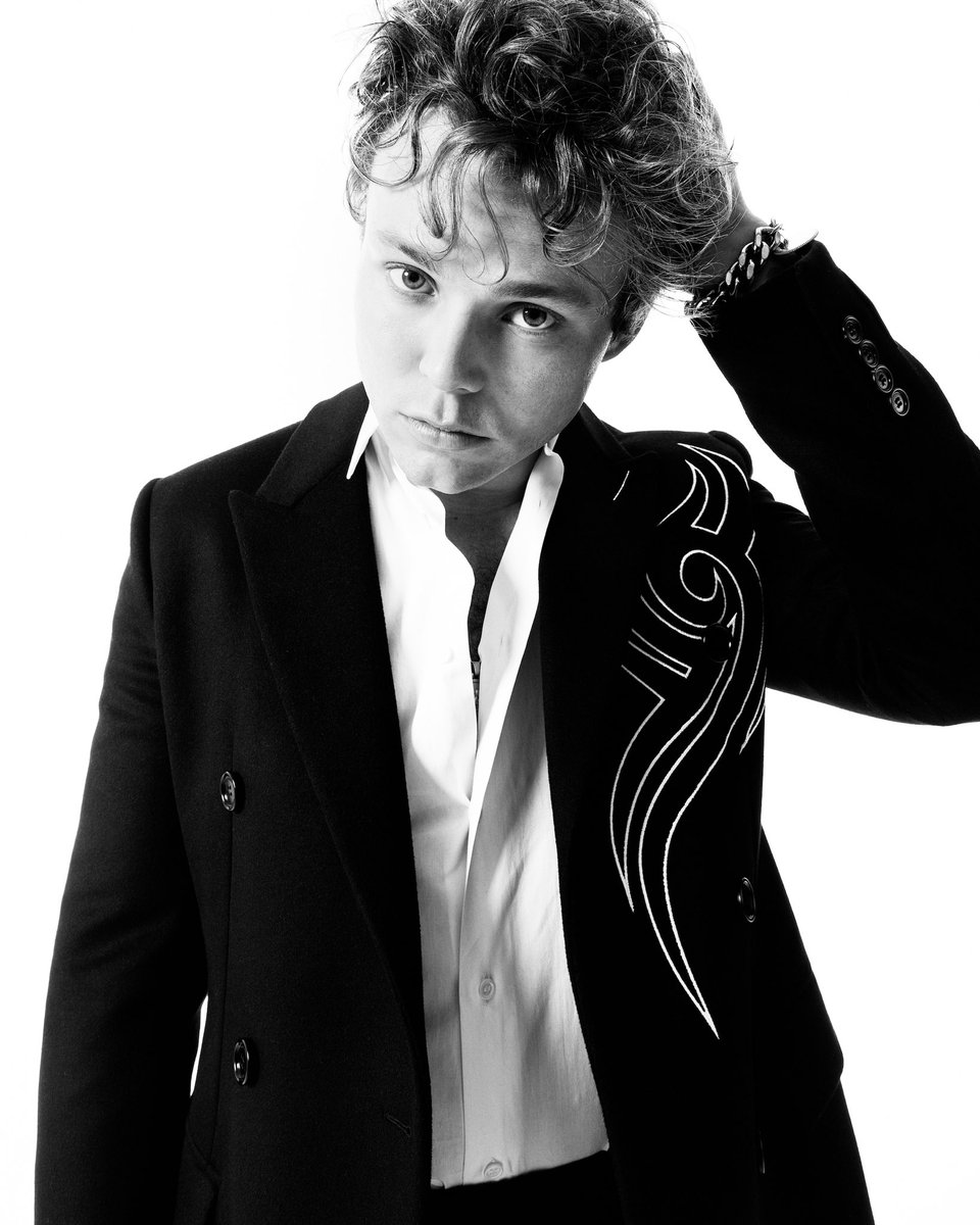 Calum5SOS's tweet image. L’OFFICIEL USA X 5SOS @LOfficielUSA @Ashton5SOS @Luke5SOS @Michael5SOS @5SOS