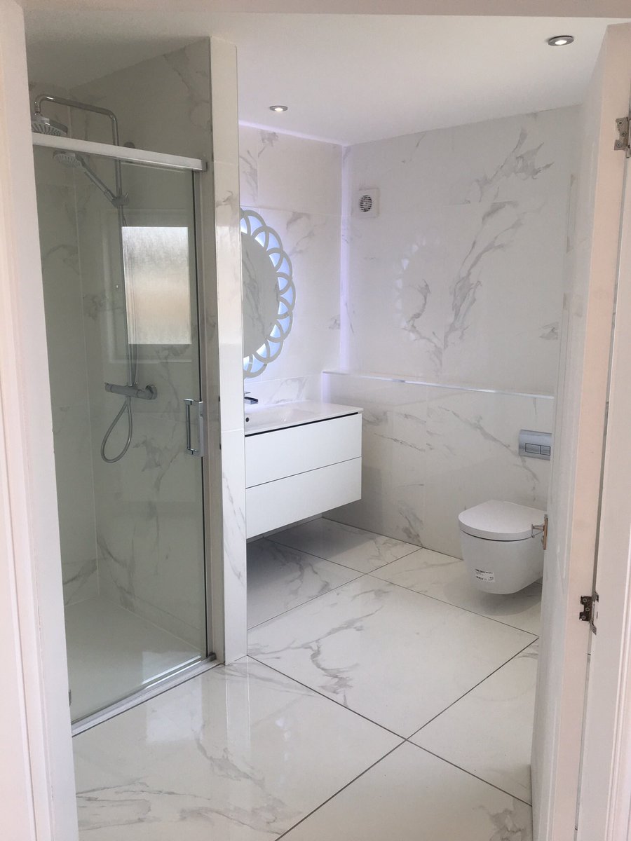 hgsbuilders's tweet photo. Bathroom Fitters in Edinburgh 🛁

Full design, supply &amp; fit with different options to cater to all budgets &amp; sizes of bathroom. 

Inbox us now to arrange a free no obligation quote. 📥 

📞 07534104895
📧 info@hgsbuilders.uk 
💻 https://t.co/MLoUeFrAnp https://t.co/dKrBliQTCC
