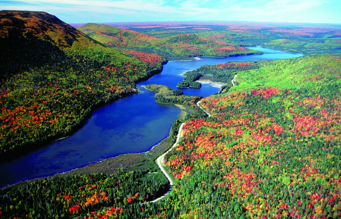 DestinationNB's tweet photo. Self care has no season, and we have some fall getaways to help you get that R&amp;R. Check out the link to plan your fall vacay. https://t.co/7KB0VZivHY 🍂 https://t.co/NoCDWcDJs3